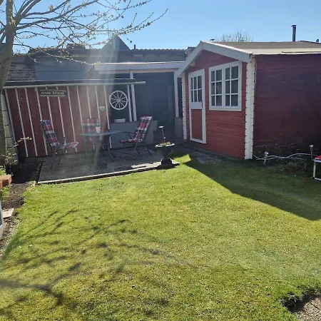 Apartment Kleines Haeuschen Nahe Am Zentrum Zum Relaxen