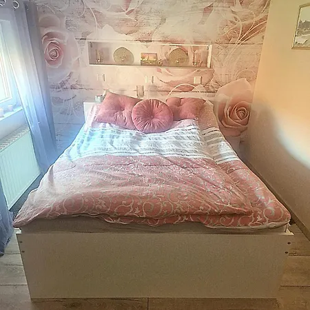 Kleines Haeuschen Nahe Am Zentrum Zum Relaxen *