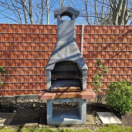 Apartment Kleines Haeuschen Nahe Am Zentrum Zum Relaxen *