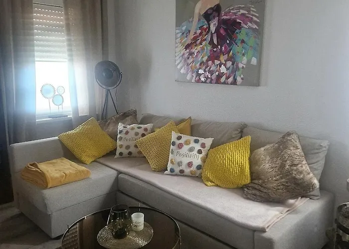 Kleines Haeuschen Nahe Am Zentrum Zum Relaxen *